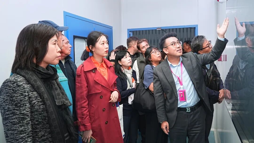 1766814909301089251.jpg 2.jpg